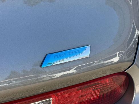 Used 2013 Nissan Cube 1.8 SL w/ SL Preferred Pkg image 30