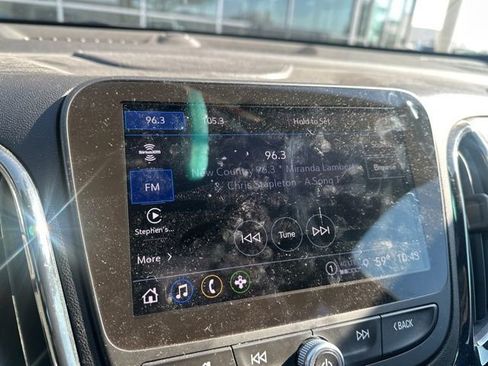 Used 2024 Chevrolet Equinox RS w/ RS Leather Package image 9