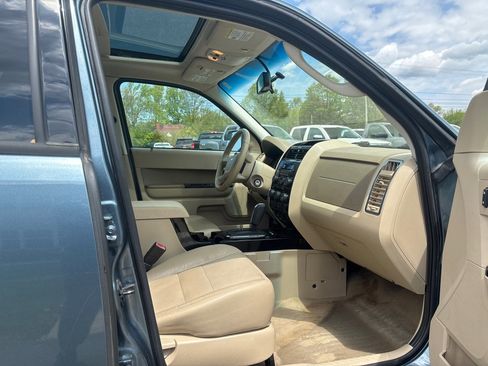 Used 2012 Ford Escape Limited AWD/4WD image 11