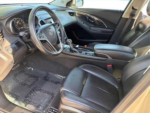 Used 2016 Buick LaCrosse Leather FWD image 10