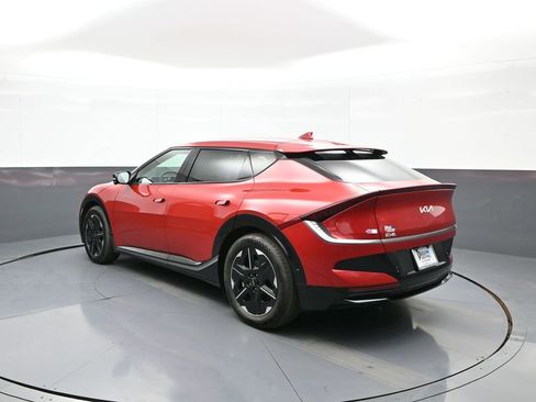 New 2025 Kia EV6 Wind image 8