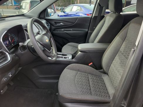 Used 2023 Chevrolet Equinox LT image 17