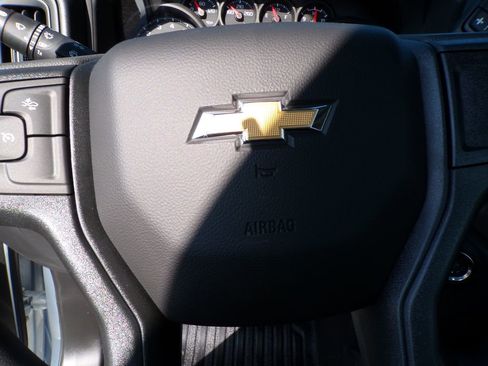 New 2026 Chevrolet Silverado 1500 W/T w/ Trailering Package AWD/4WD image 17
