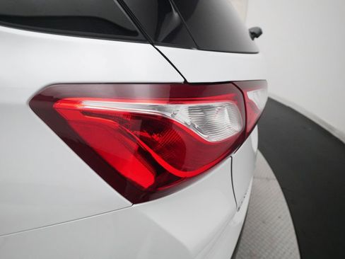 Used 2020 Chevrolet Equinox LS w/ LS Convenience Package image 31