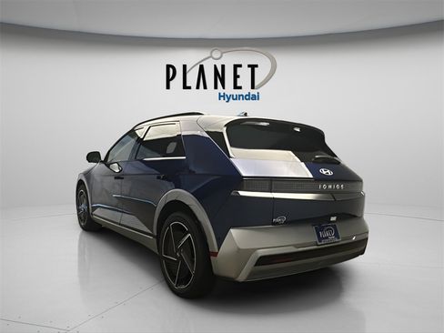 New 2026 Hyundai Ioniq 5 Limited image 6