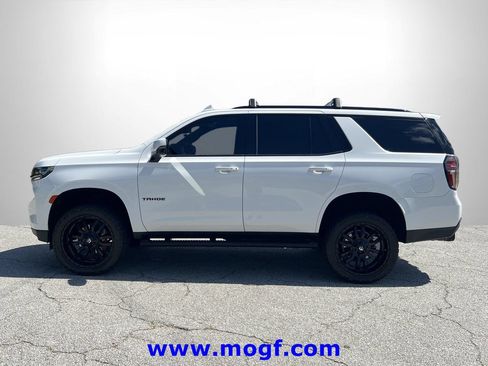 Used 2022 Chevrolet Tahoe RST w/ Sport Performance Package AWD/4WD image 27