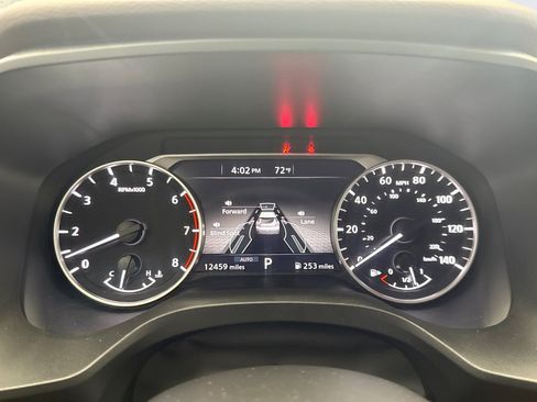 Used 2023 Nissan Rogue SV w/ SV Premium B Package AWD/4WD image 13