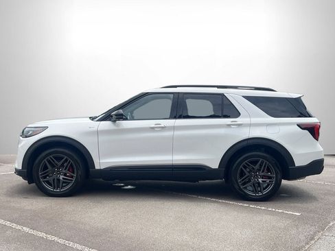 New 2026 Ford Explorer ST-Line w/ ST-Line Street Pack AWD/4WD image 23