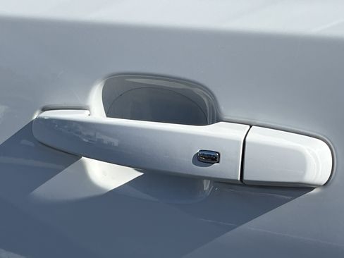 Used 2019 GMC Acadia SLT image 35