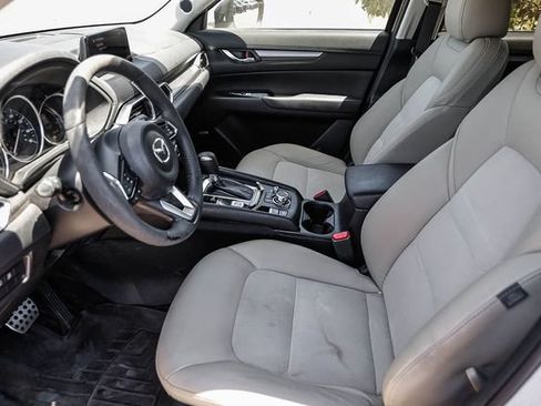 Used 2018 MAZDA CX-5 Touring w/ Preferred Equipment Package FWD image 18