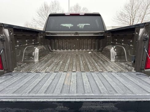 Used 2023 Chevrolet Silverado 1500 LT AWD/4WD image 20