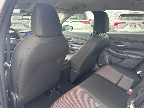 New 2026 Nissan Sentra SR FWD image 16