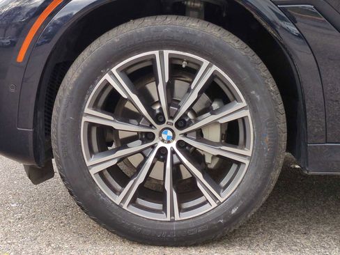 Certified 2023 BMW X6 xDrive40i w/ M Sport Package image 14