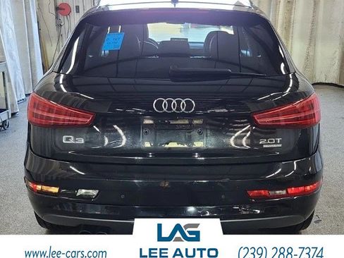 Used 2017 Audi Q3 2.0T Premium Plus w/ Premium Plus Package AWD/4WD image 4