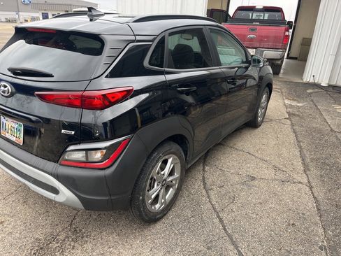 Used 2023 Hyundai Kona SEL w/ Convenience Package image 4