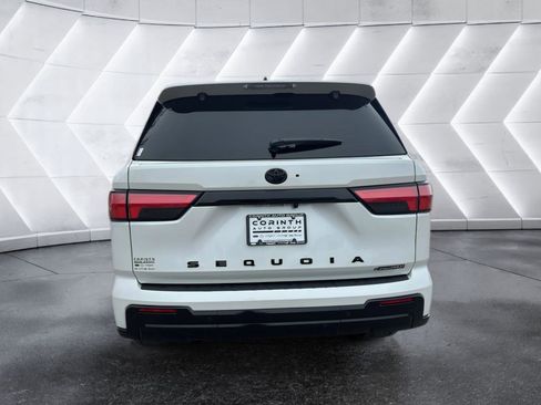 Used 2026 Toyota Sequoia Platinum image 6