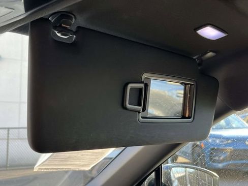 Certified 2021 Volkswagen Tiguan SE R-Line image 35