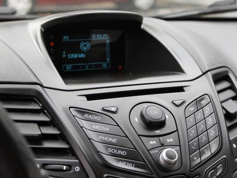 Used 2015 Ford Fiesta SE image 34