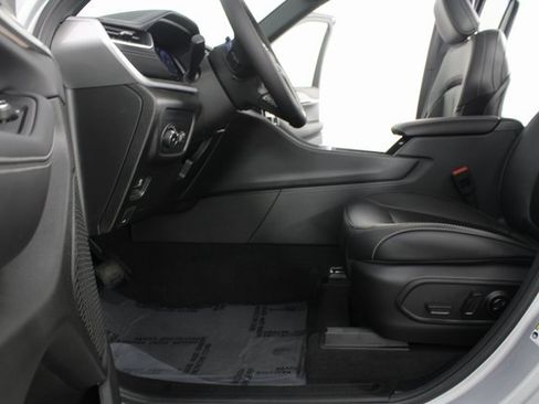 New 2025 Jeep Grand Cherokee L Limited w/ Trailer Tow Package image 17