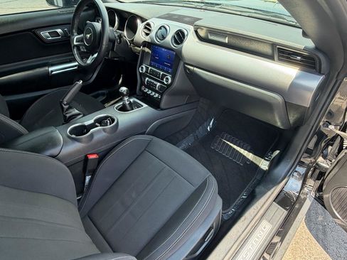 Used 2021 Ford Mustang GT RWD image 28