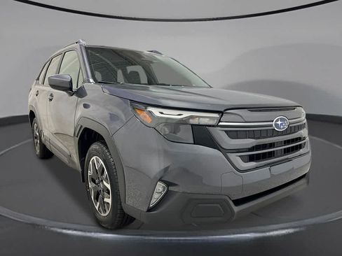 Used 2026 Subaru Forester Premium AWD/4WD image 7