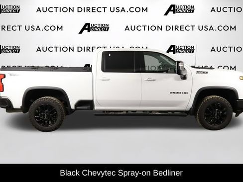 Used 2025 Chevrolet Silverado 2500 LTZ w/ LTZ Plus Package AWD/4WD image 46