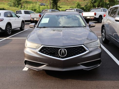 Used 2019 Acura TLX FWD image 2