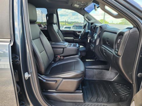 Used 2020 Chevrolet Silverado 3500 W/T w/ WT Convenience Package image 4
