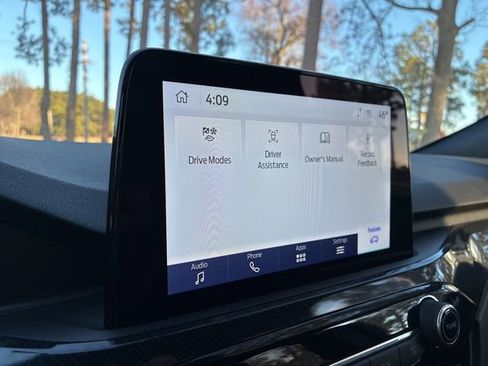 Used 2025 Ford Escape ST-Line image 29