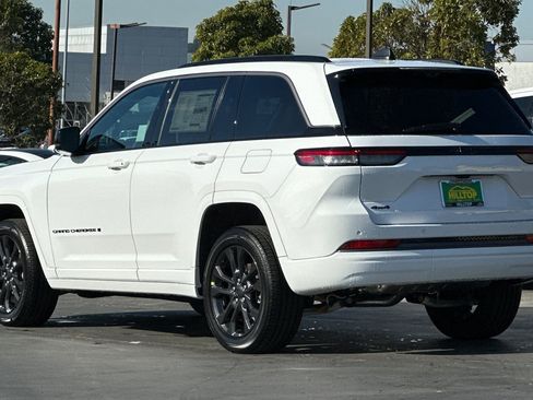 New 2026 Jeep Grand Cherokee Limited image 7