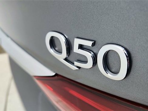 Used 2022 INFINITI Q50 Sensory w/ Cargo Package image 17