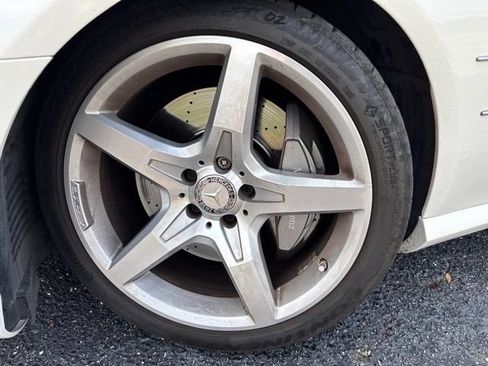 Used 2015 Mercedes-Benz SL 400 image 2