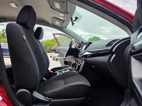 Used 2017 Mitsubishi Lancer ES AWD/4WD image 30