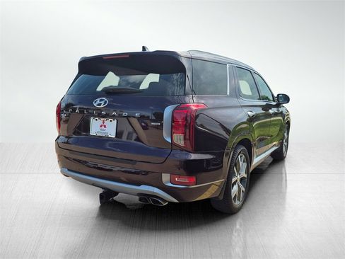 Used 2021 Hyundai Palisade Limited image 4
