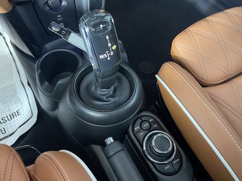 Used 2024 MINI Cooper S image 14