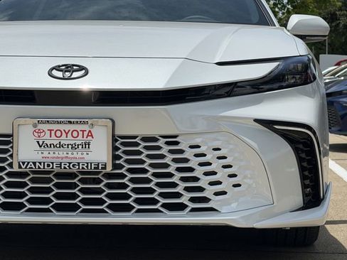 New 2026 Toyota Camry XSE FWD image 9