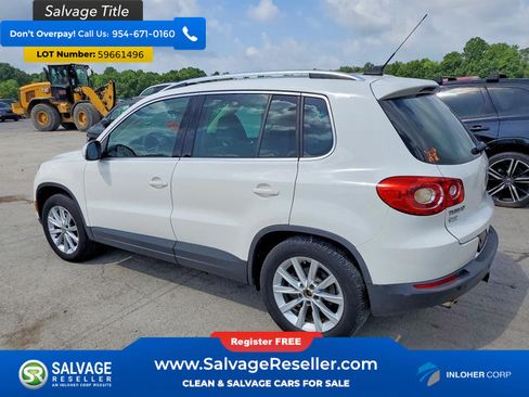 Used 2011 Volkswagen Tiguan SE AWD/4WD image 3