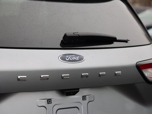 Certified 2022 Ford Escape SE w/ Convenience Package image 25