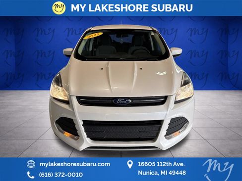 Used 2015 Ford Escape SE AWD/4WD image 2
