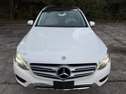 Used 2017 Mercedes-Benz GLC 300 4MATIC image 13