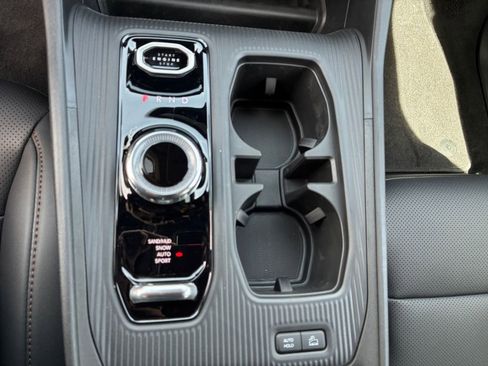 New 2026 Jeep Cherokee Laredo AWD/4WD image 5