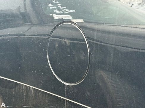 Used 2016 GMC Yukon XL Denali w/ Open Road Package image 10