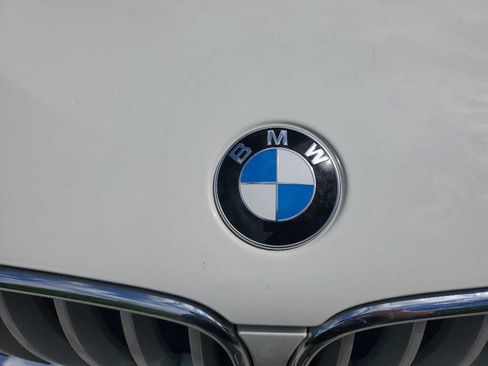 Used 2017 BMW X3 sDrive28i image 10