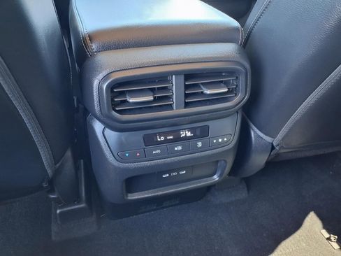 Used 2025 Honda Pilot EX-L image 14