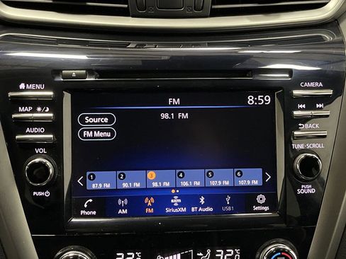 Used 2024 Nissan Murano SL image 18