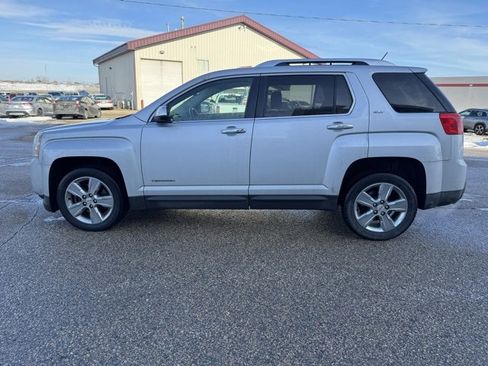 Used 2015 GMC Terrain SLT image 14