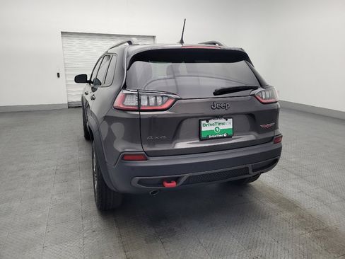 Used 2019 Jeep Cherokee Trailhawk w/ Cold Weather Group image 6
