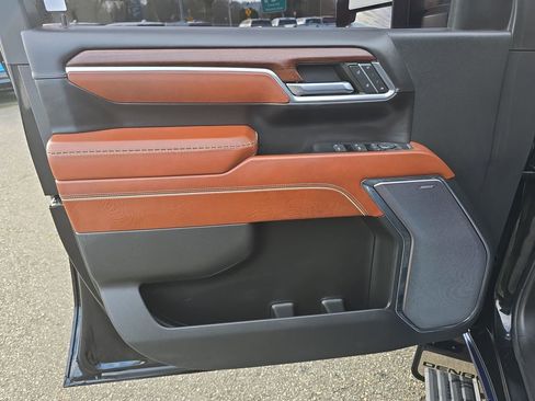 Certified 2024 GMC Sierra 3500 Denali Ultimate image 27