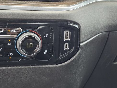 Used 2023 Chevrolet Silverado 1500 LT RWD image 21
