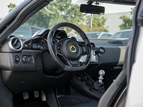 Used 2021 Lotus Evora image 15